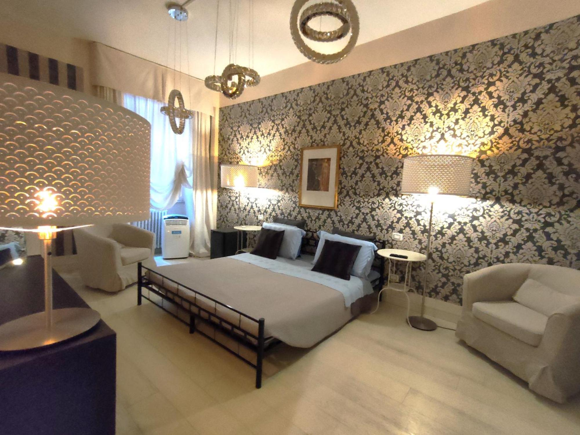 Smart & Luxury Colosseo Apartment *